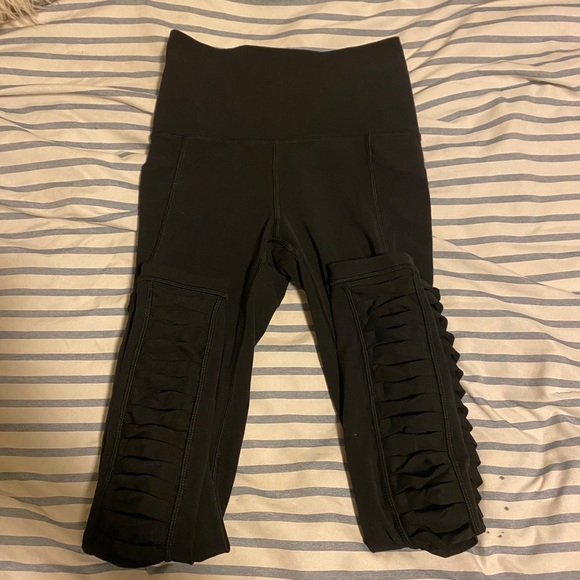 Athleta Salutation Stash 7/8 Tight in Powervita. Womens XXS leggings - Picture 5 of 7